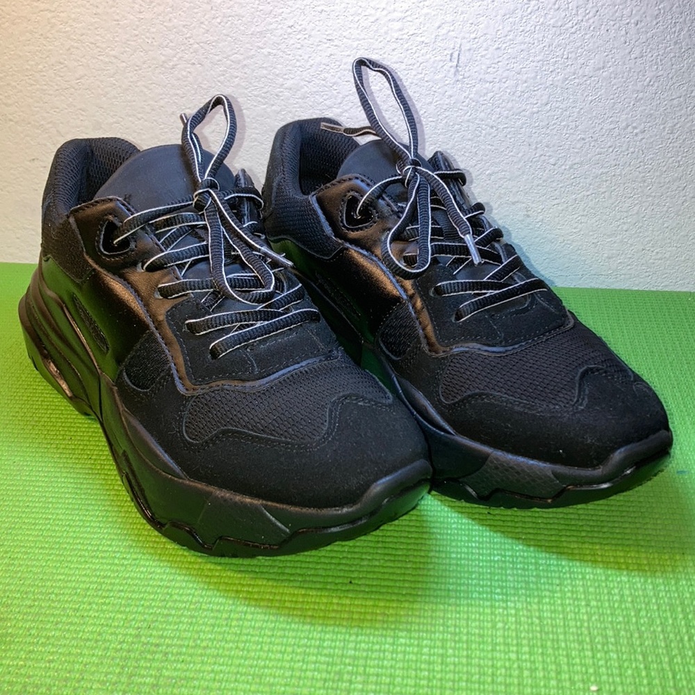 Zara women’s running shoes size eur 38 (us 7.5) triple black lace up sneakers